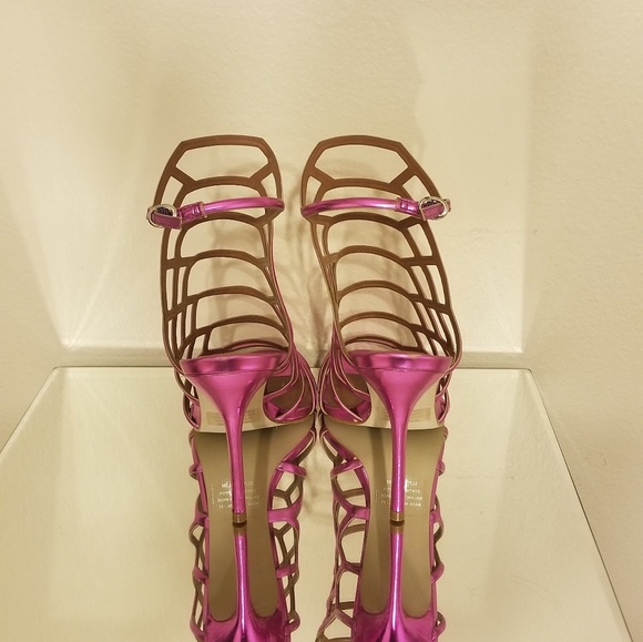 Shoes - Picture 3 of 3